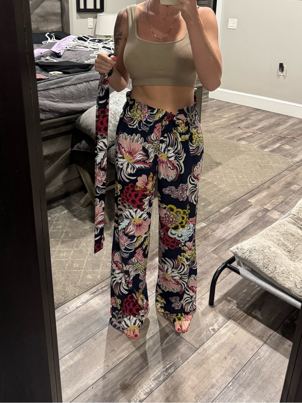 New York & Company Navy Floral Wide-Leg Pants